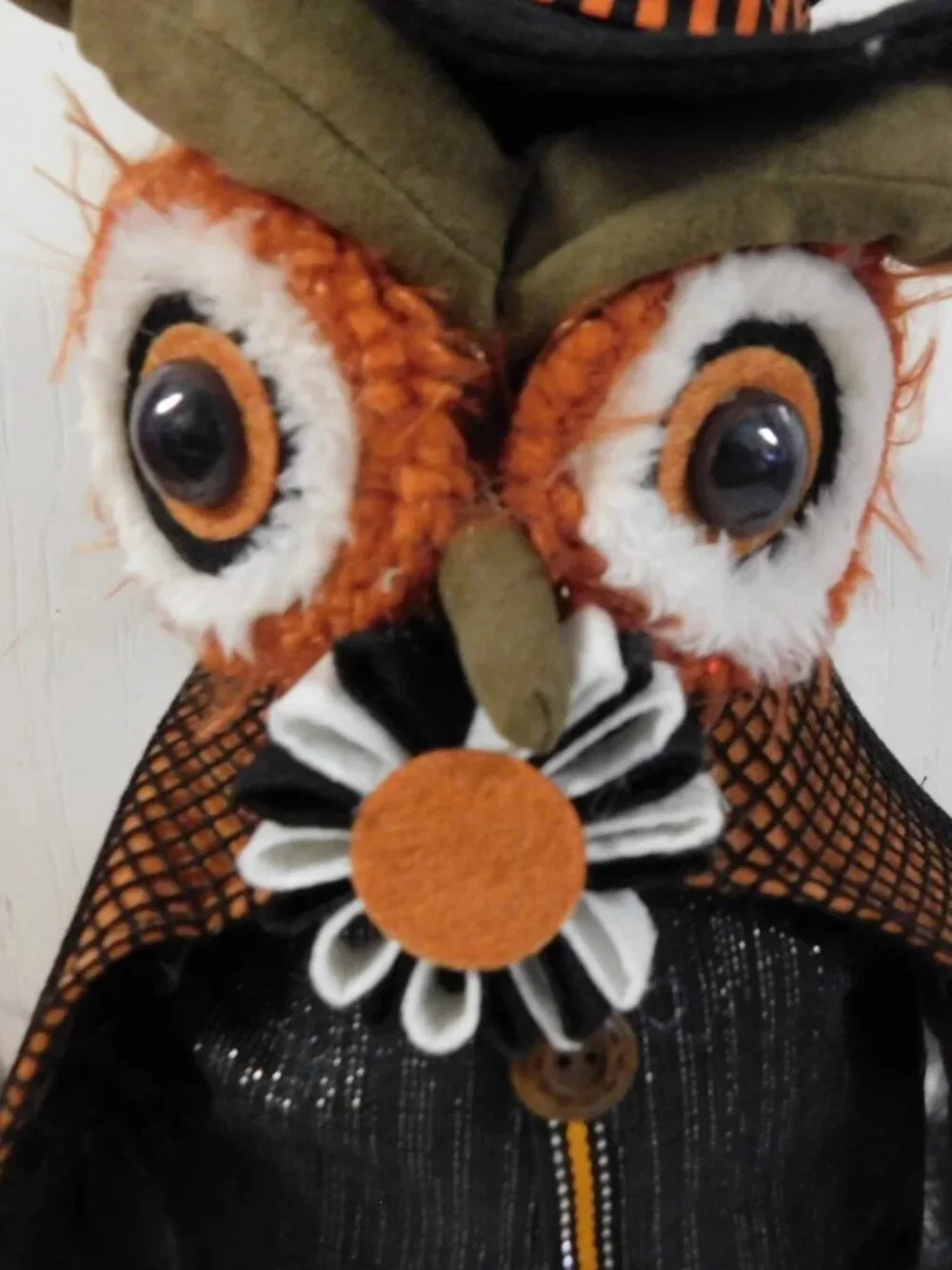 Adorable Pier 1 Halloween Owl in Witch Hat & Cape 15.5 